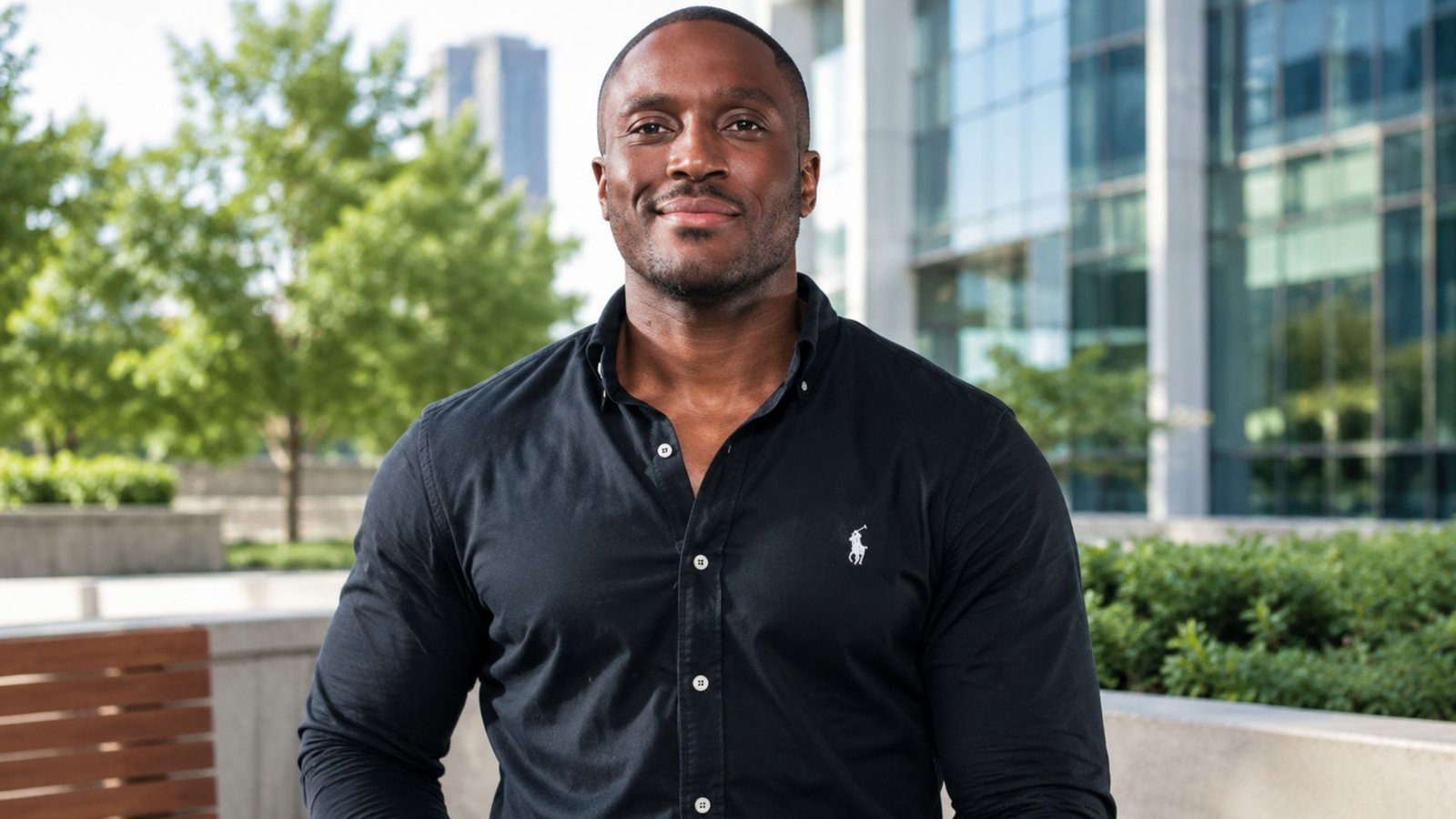 ayo akinwolere