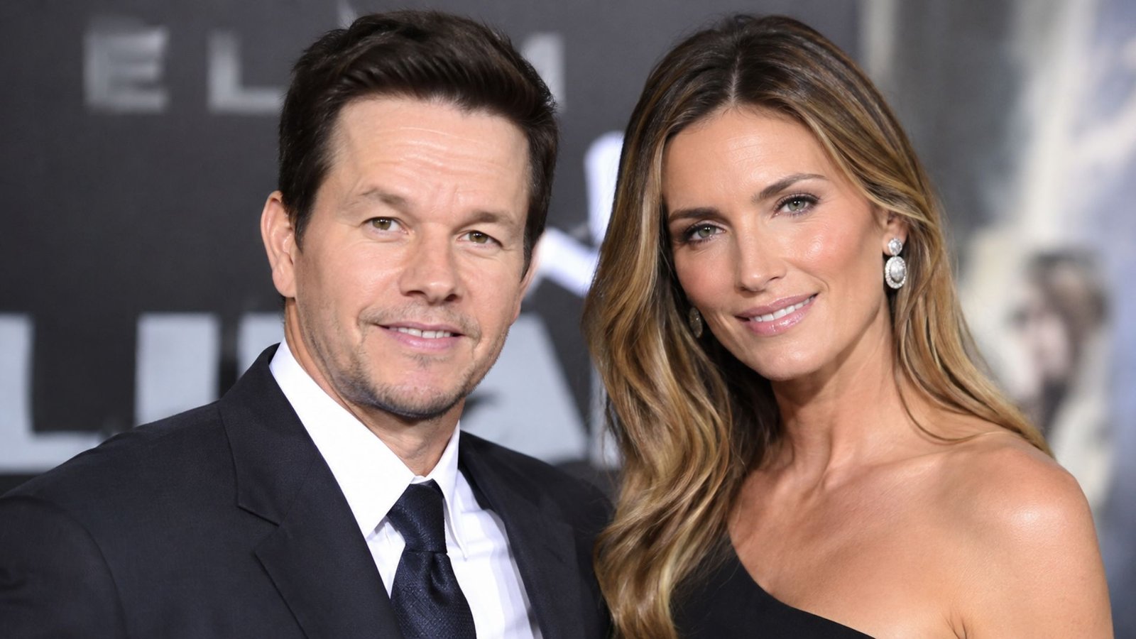 mark wahlberg wife